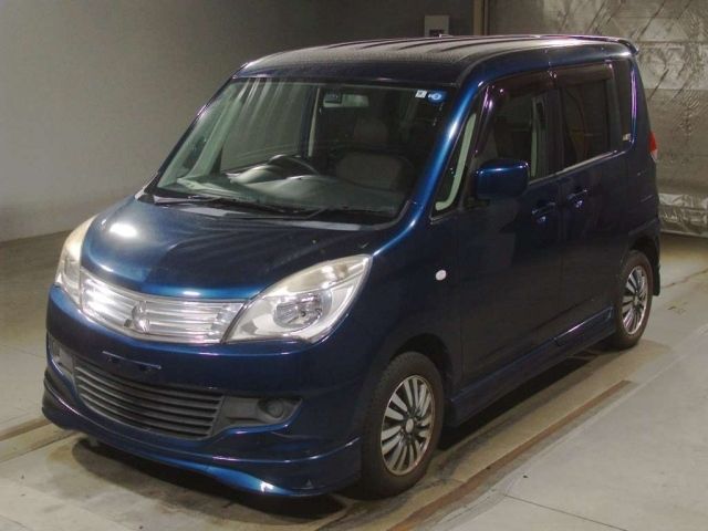 75058 Mitsubishi Delica d2 MB15S 2011 г. (TAA Kinki)